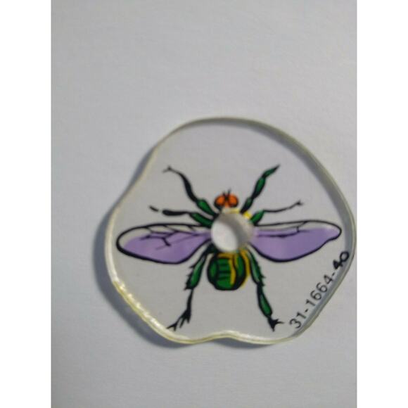 The Addams Family Pinball Plastic Mosquito Insect Pat Lawlor Bug 31-1664-40 - Picture 3 of 4